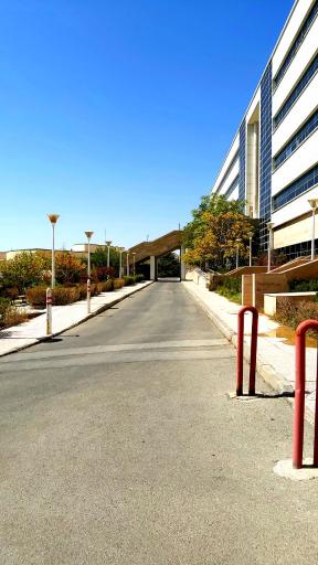 عکس ساختمان بلوک یک آموزشی