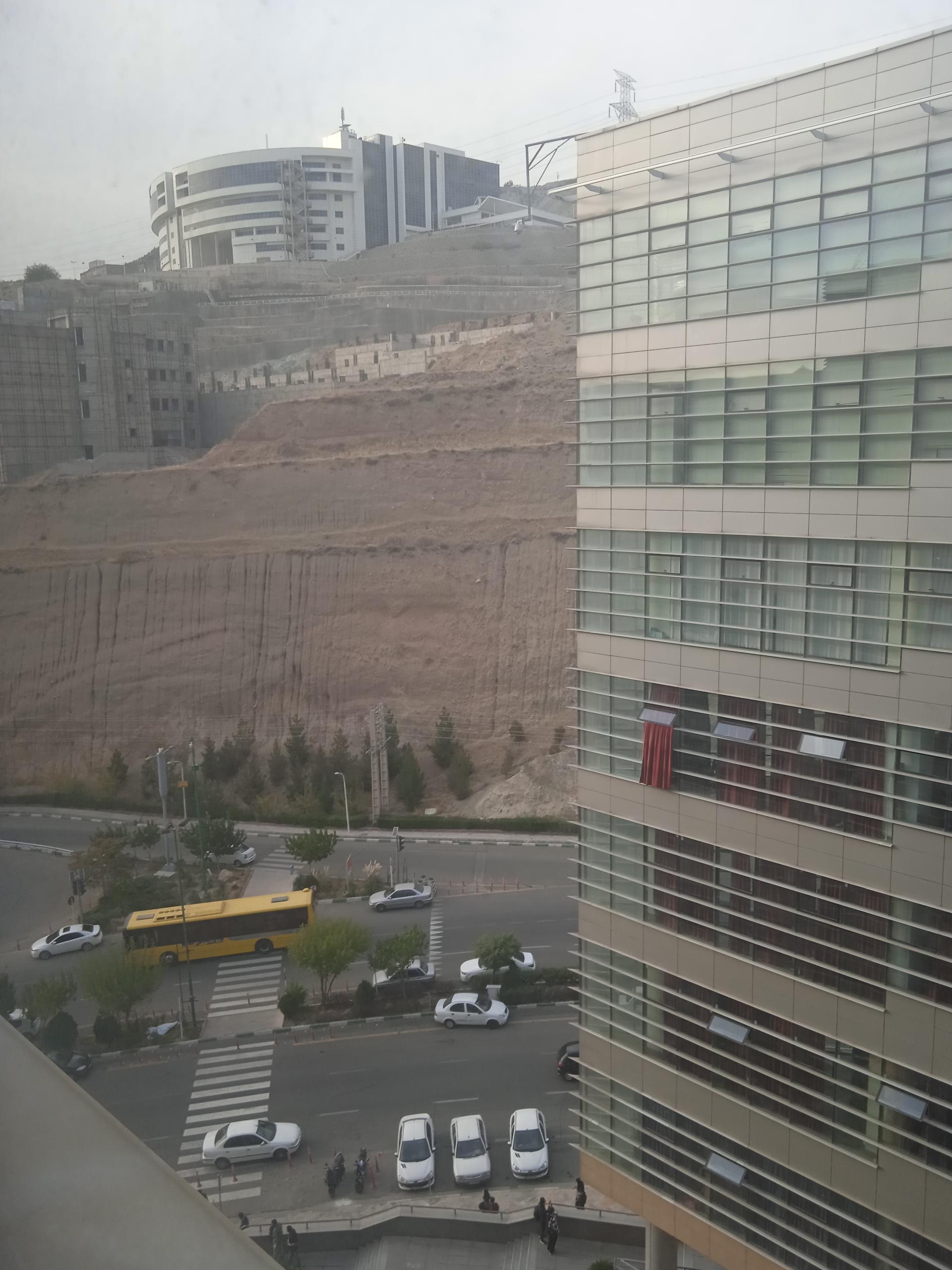 عکس ساختمان بلوک یک آموزشی