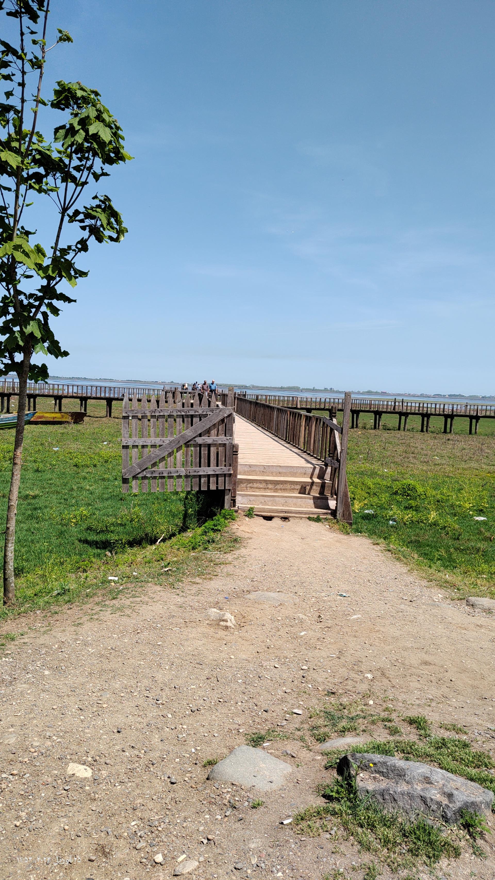 عکس اسکله قایق سواری