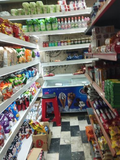 عکس هایپر مارکت پل