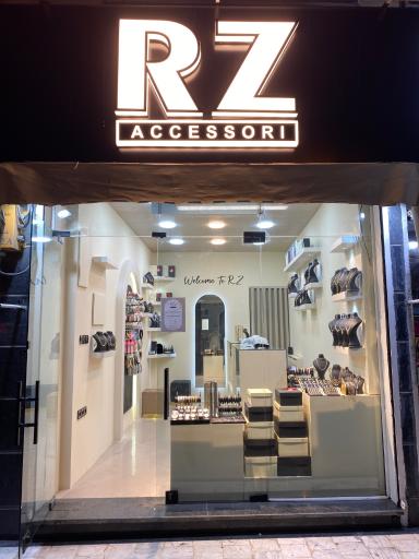 عکس آر زد اکسسوری