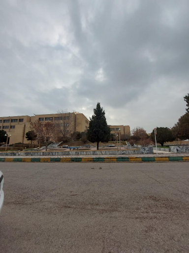 عکس مجتمع آموزش عالی صنعت آب و برق خراسان