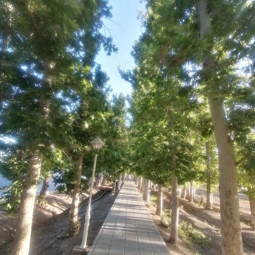 عکس پیاده‌ راه تفریحی بیشه