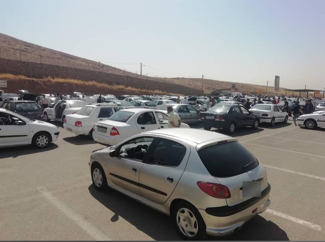 عکس مرکز خرید و فروش خودرو شهید دوران