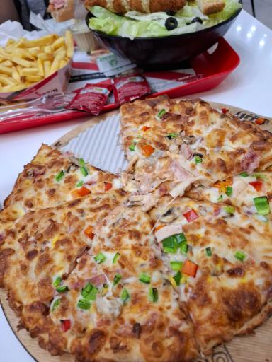 عکس فست فود رابین