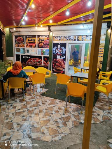 عکس غول برگر