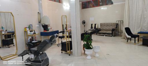 عکس سالن زیبایی تک چهره