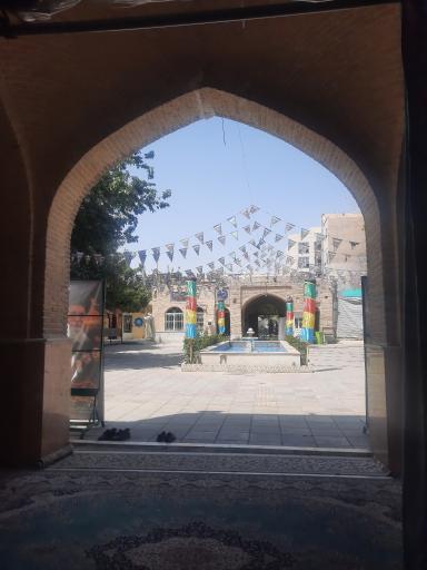 عکس امامزاده سیده ملک خاتون