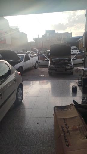 عکس باطری سازی و برق خودرو داوود