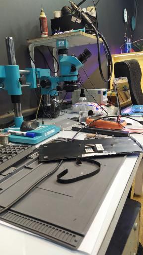 عکس تراست کامپیوتر 