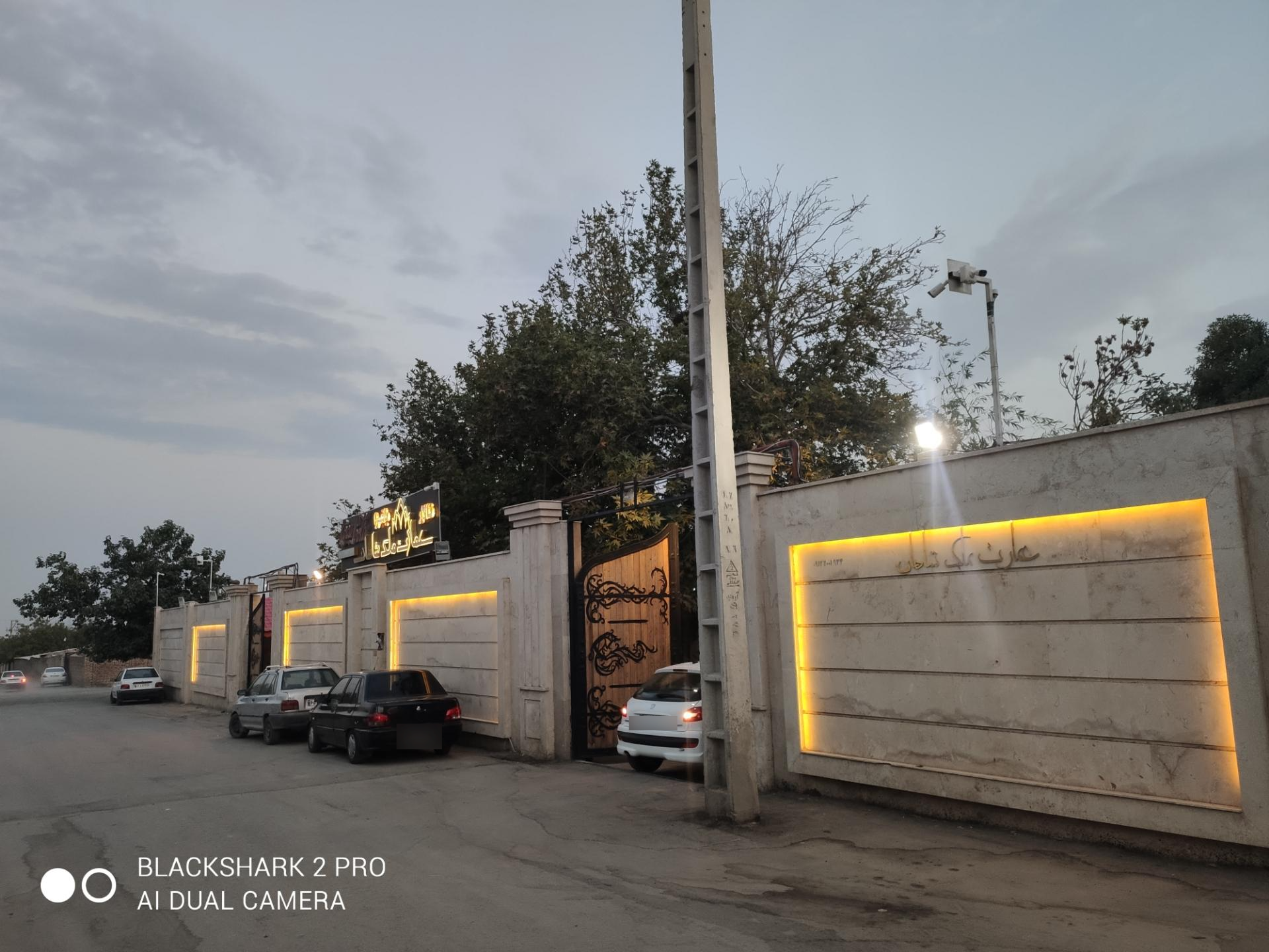 عکس باغسرا و تالار عمارت مجلل شاهان