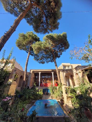 عکس هتل سنتی خانه بهروزی قزوین