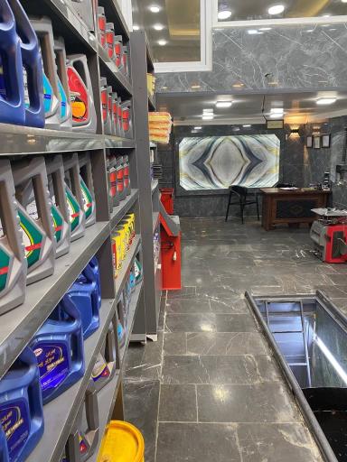 عکس اتوسرویس مجهز عرفان 