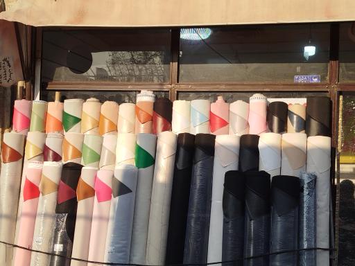 عکس فروشگاه چرم مصنوعی فرهاد ایراندخت 