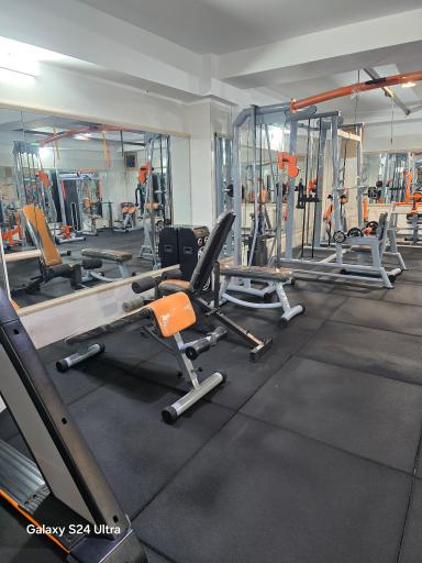 عکس باشگاه ورزشی فرشته