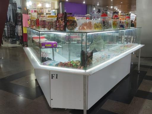 عکس فروشگاه تنقلات ببتو