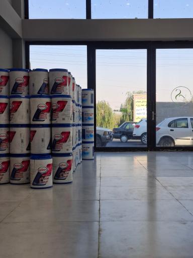 عکس بازرگانی روغن موتور خرامان