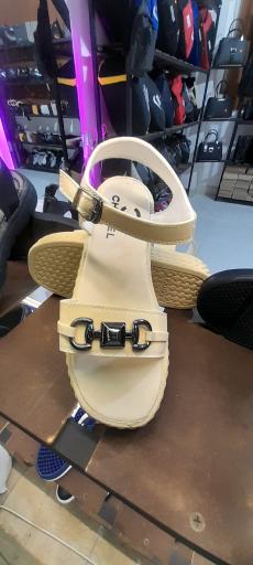 عکس گالری کیف و کفش بوما 