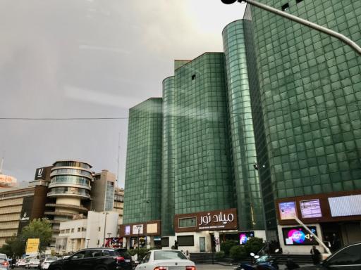 عکس مرکز خرید میلاد نور