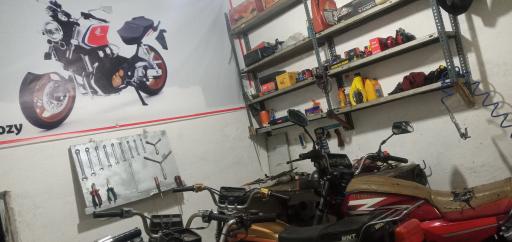 عکس تعمیرگاه دکتر نوروزی