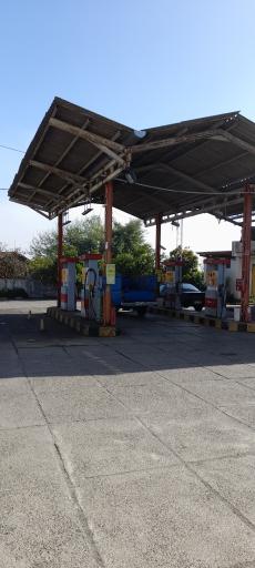 عکس پمپ بنزین کادوس