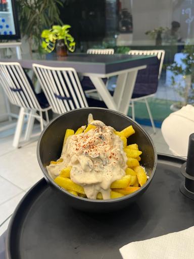 عکس کافه ام تی 