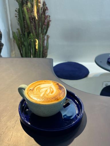 عکس کافه ام تی 