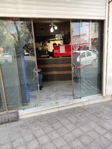 عکس کافه سرای قهوه تلخ