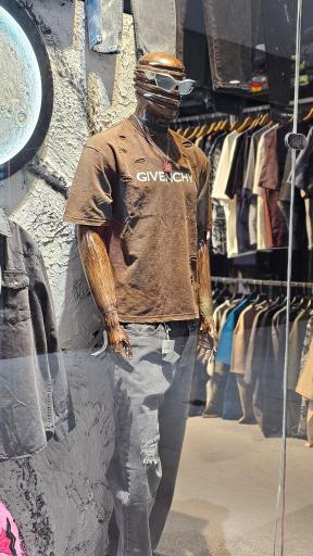 عکس بوتیک اراک استوری 