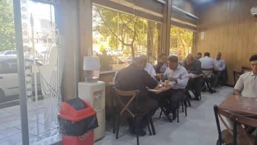 عکس رستوران تخت جمشید