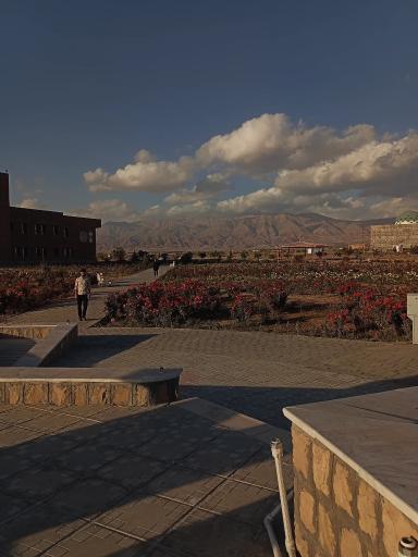 عکس دانشگاه نیشابور-ساختمان ادبیات و علوم انسانی-Neyshabur University