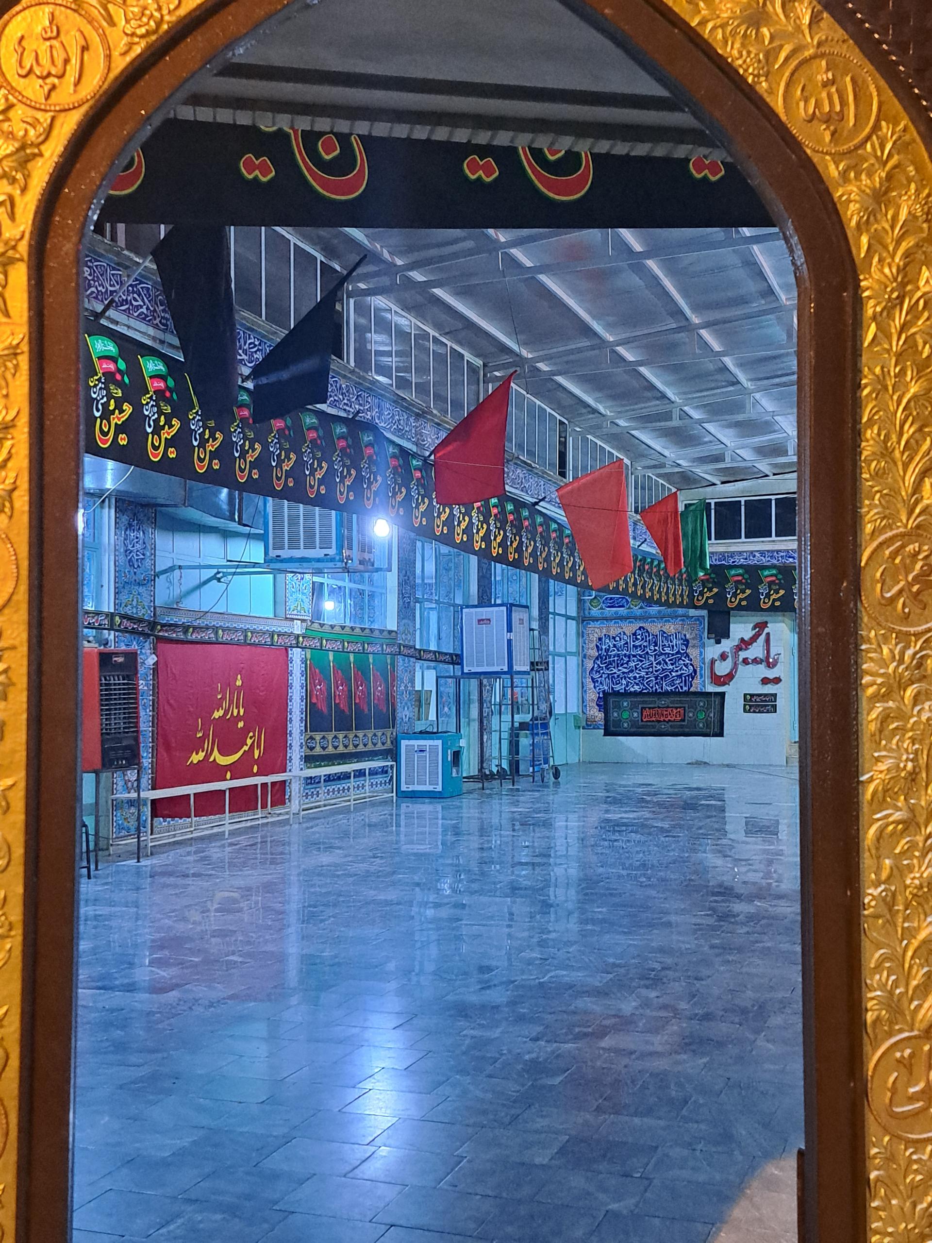 عکس مسجد امام حسین ایزد خواست