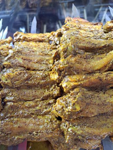 عکس عمو اکبر کباب