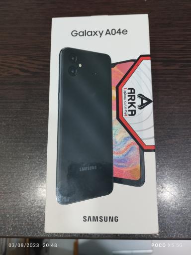 عکس فروشگاه لوازم جانبی موبایل و کافی نت پرشین