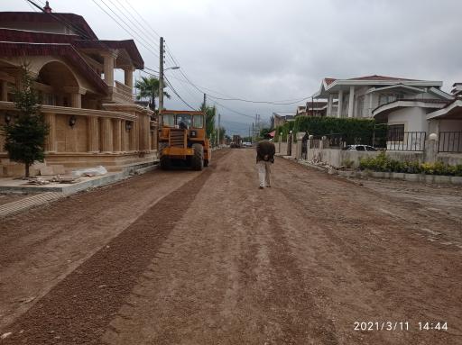 عکس خدمات محوطه سازی و آسفالت کاری راه پیمان سراب