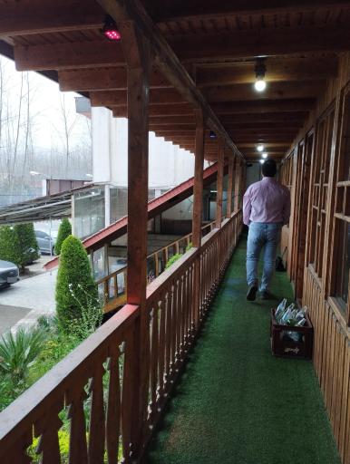 عکس کباب سرای داخل