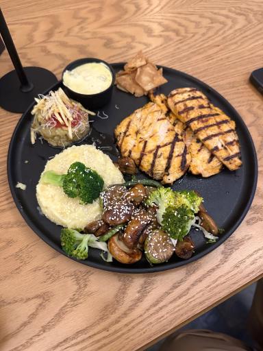 عکس کافه رستوران آیکو