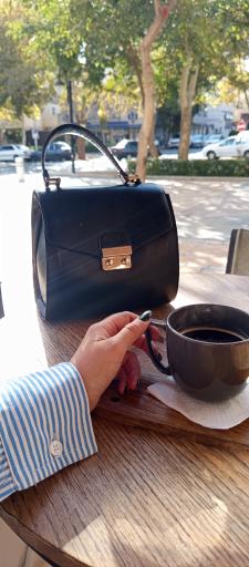 عکس کافه باما cafe bama