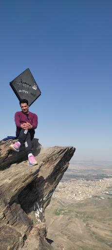 عکس قله معجونی 