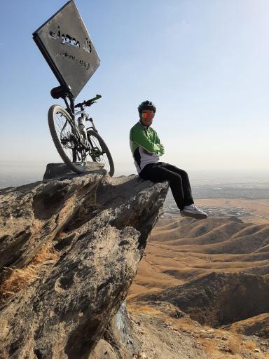 عکس قله معجونی 