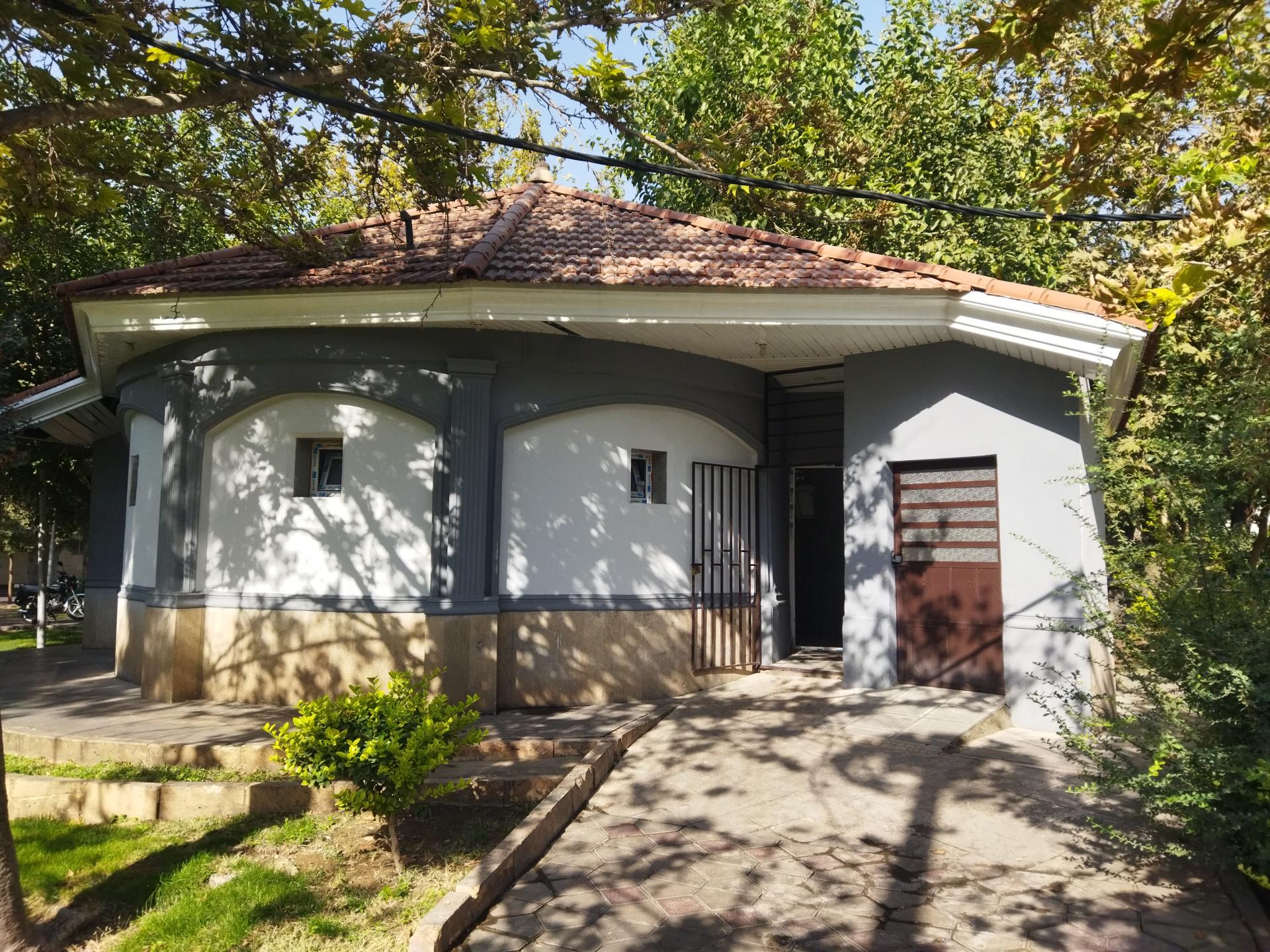 عکس سرویس بهداشتی بوستان رهنمون