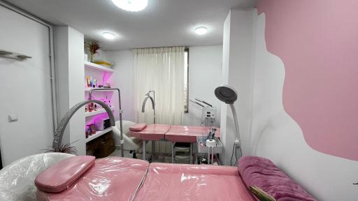 عکس سالن زیبایی نازنین