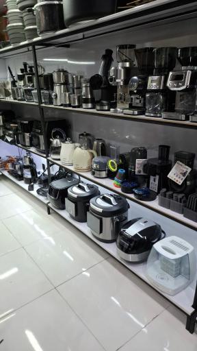 عکس فروشگاه لوازم خانگی فرزانه