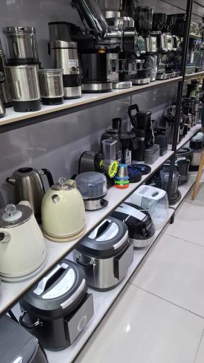 عکس فروشگاه لوازم خانگی فرزانه