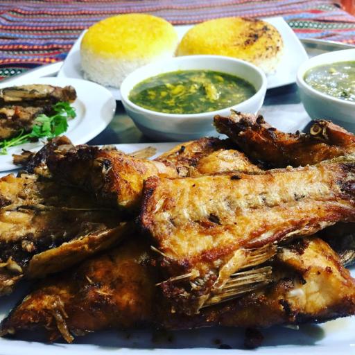 عکس رستوران روبارکنار