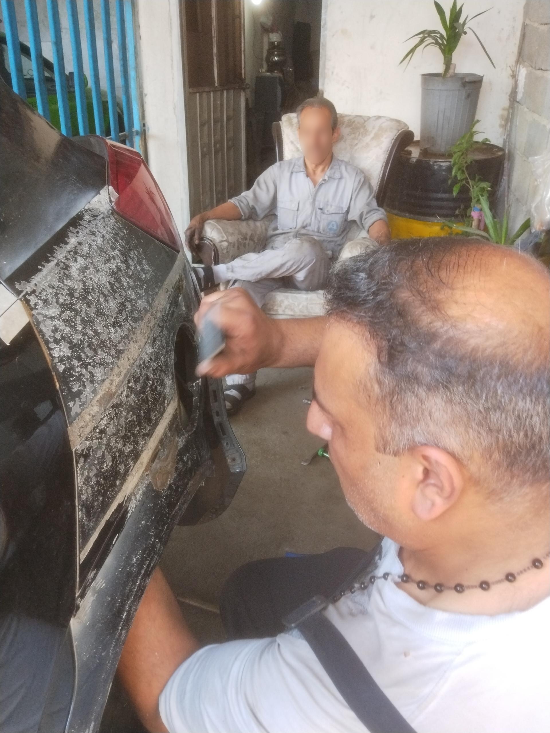 عکس صافکاری و جوشکاری حسین حسینمردی