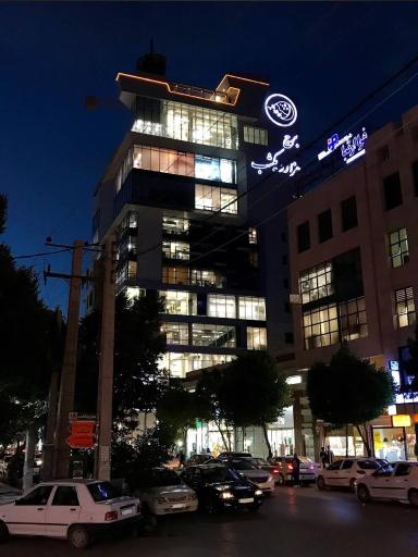 عکس برج هزار و یکشب