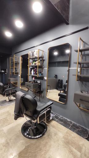 عکس آرایشگاه مردانه پی کات
