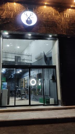 عکس آرایشگاه مردانه پی کات