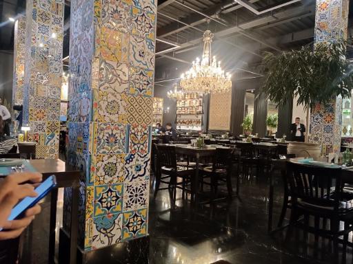 عکس رستوران اصیل 